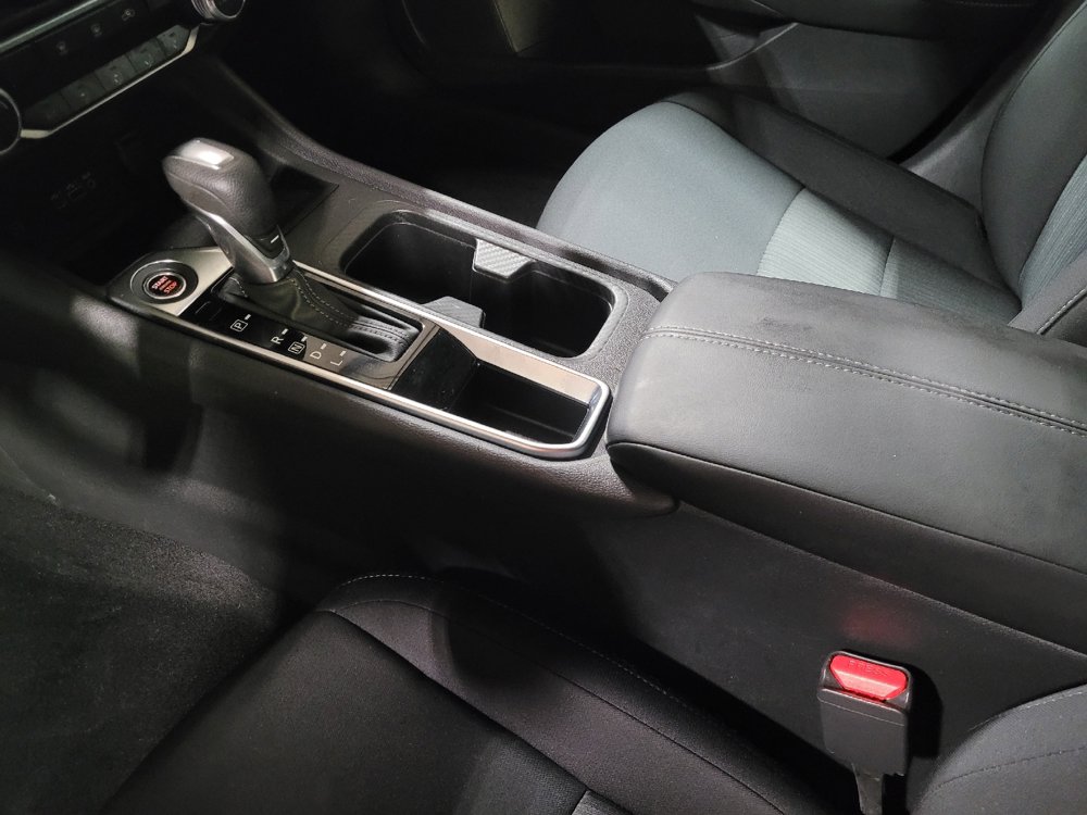 Used 2024 Nissan Sentra SV FWD image 26