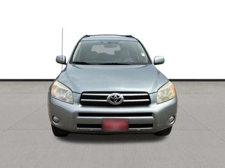 Used 2007 Toyota RAV4 Limited FWD video 2