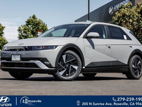 New 2026 Hyundai Ioniq 5 SEL RWD image 1