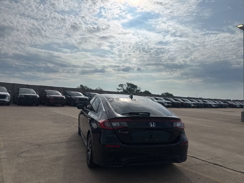 Used 2023 Honda Civic EX-L image 17