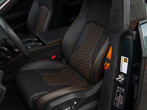 Used 2024 Lamborghini Urus S AWD/4WD image 29