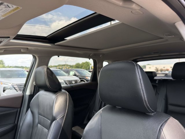 Used 2023 Nissan Rogue SL w/ SL Premium Package AWD/4WD image 2