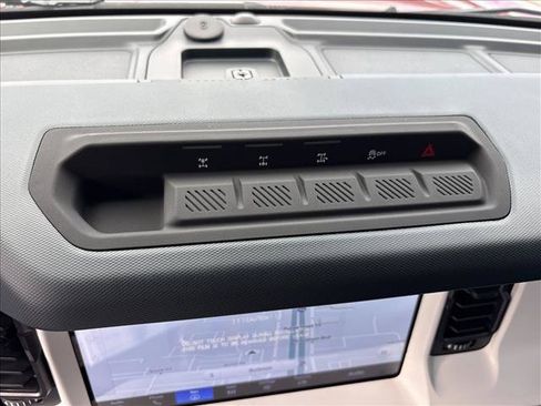 New 2026 Ford Bronco Heritage Edition AWD/4WD image 17