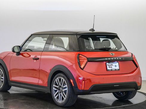 New 2026 MINI Cooper S FWD image 2