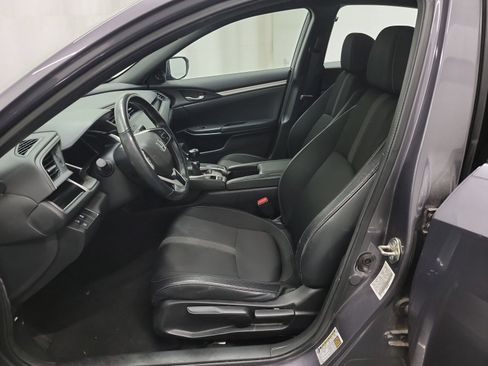 Used 2020 Honda Civic Sport image 12