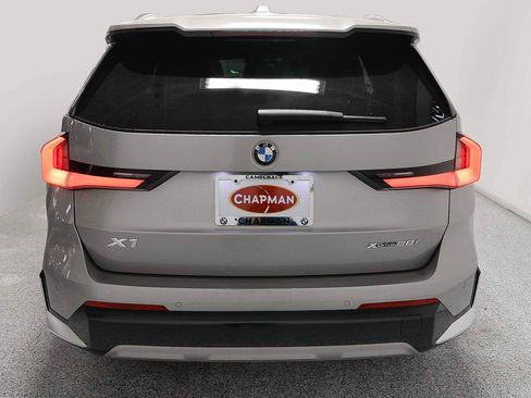 Used 2024 BMW X1 xDrive28i w/ Convenience Package AWD/4WD image 4