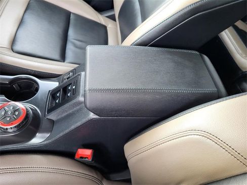 Used 2024 Ford Bronco Wildtrak image 10