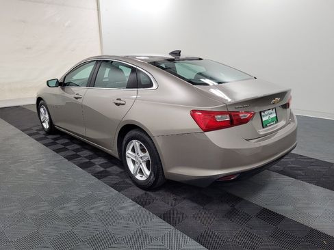 Used 2022 Chevrolet Malibu LS FWD image 3