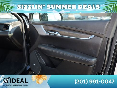 Used 2020 Cadillac XT5 Premium Luxury w/ Platinum Package AWD/4WD image 27