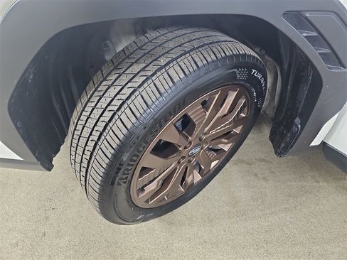 Used 2025 Subaru Forester Sport image 37