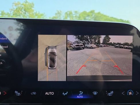 Used 2026 Chevrolet Blazer EV LT FWD image 27