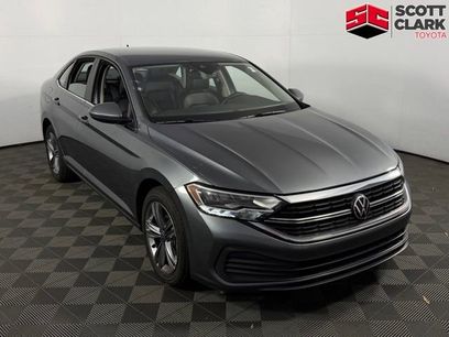 Used 2024 Volkswagen Jetta SE