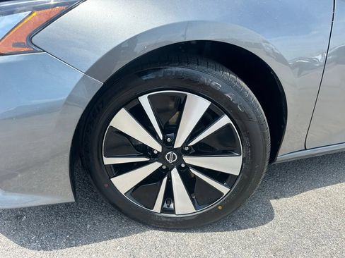 Used 2021 Nissan Altima 2.5 SV FWD image 28