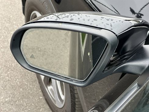 Certified 2022 Mercedes-Benz GLC 300 image 10