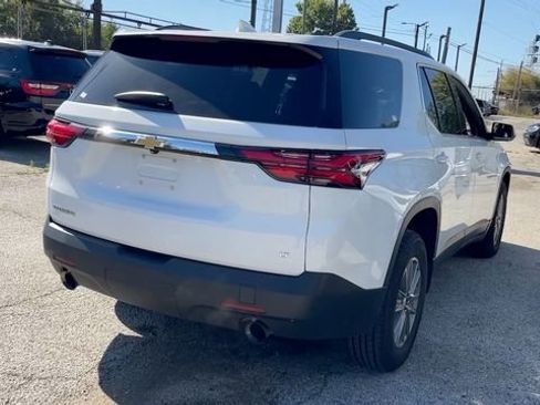 Used 2023 Chevrolet Traverse LT image 25