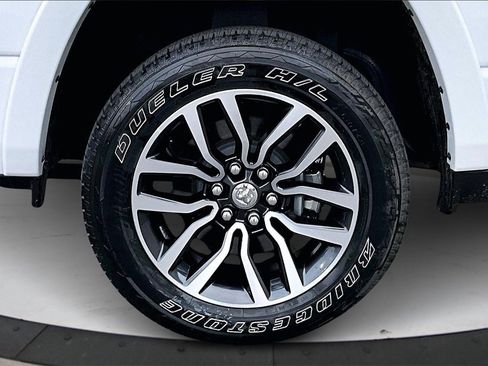 Certified 2025 RAM 1500 Limited w/ Trailer Tow Group image 36