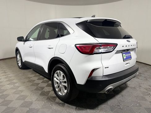 Used 2021 Ford Escape SE FWD image 4