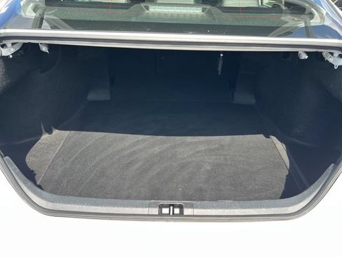 Used 2025 Toyota Camry SE FWD image 30
