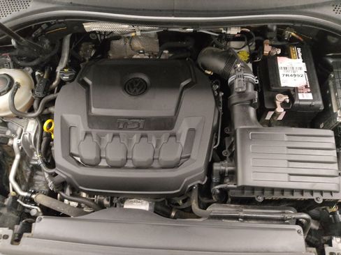 Used 2020 Volkswagen Tiguan SE w/ 3rd Row Seat Package image 30