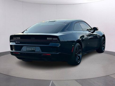 Used 2024 Dodge Charger Daytona R/T w/ Plus Group AWD/4WD image 6