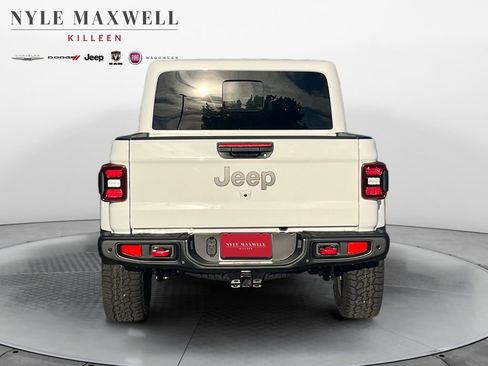 New 2026 Jeep Gladiator Rubicon image 15
