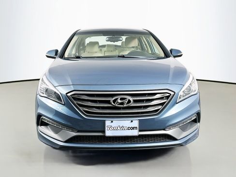 Used 2017 Hyundai Sonata Sport image 2