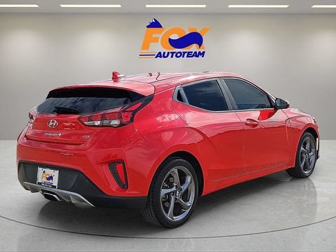 Used 2019 Hyundai Veloster 2.0 FWD image 4
