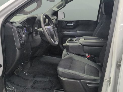 Used 2022 Chevrolet Silverado 1500 Custom Trail Boss w/ Safety Confidence Package AWD/4WD image 15