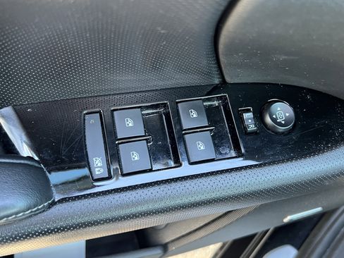 Used 2014 Cadillac XTS Premium image 15