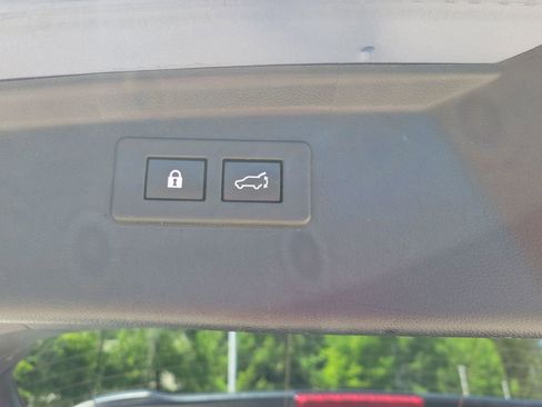 Used 2021 Subaru Outback Onyx Edition XT AWD/4WD image 30