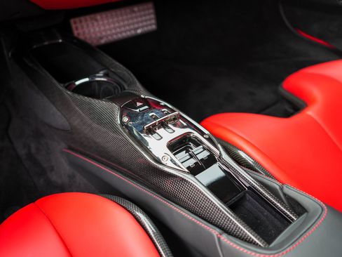 Used 2022 Ferrari SF90 Stradale AWD/4WD image 23