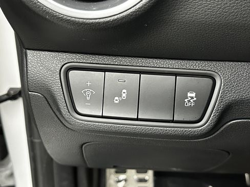 Used 2024 Kia Forte GT-Line image 21