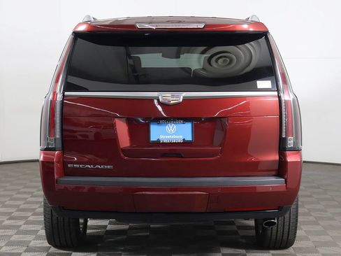 Used 2019 Cadillac Escalade Platinum AWD/4WD image 20