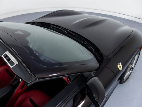Certified 2024 Ferrari Roma Spider image 18