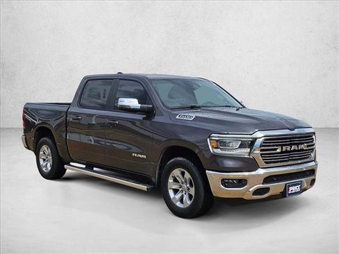 Used 2023 RAM 1500 Laramie RWD image 3