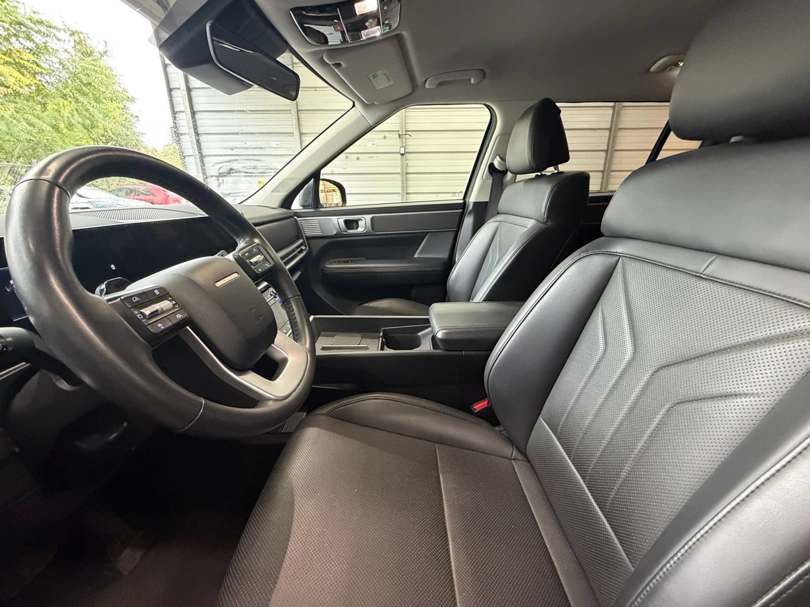 Used 2025 Hyundai Santa Fe SEL AWD/4WD image 28