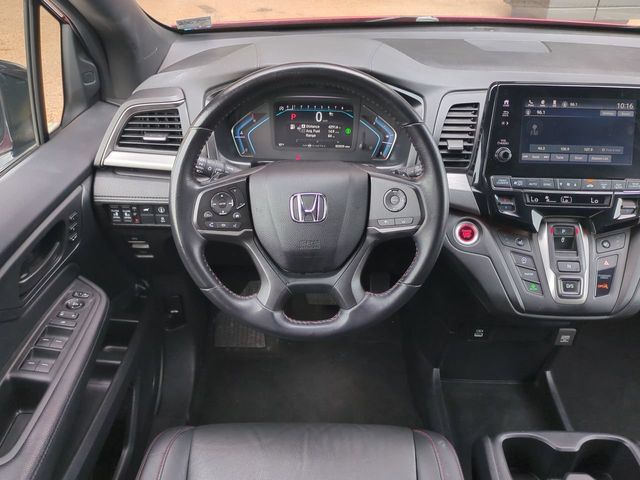 Used 2023 Honda Odyssey Sport image 16