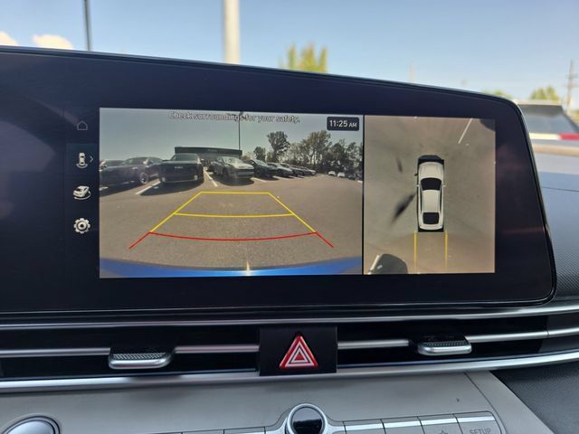 Used 2024 Hyundai Elantra Limited FWD image 24