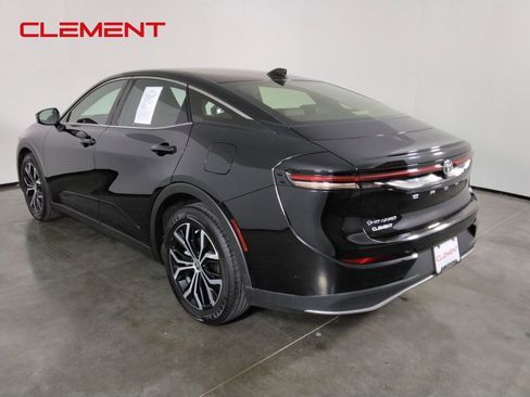 Used 2025 Toyota Crown AWD/4WD image 7
