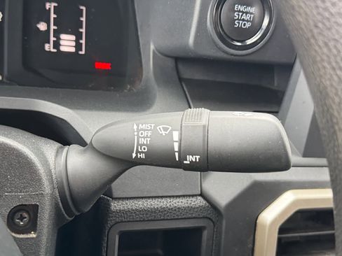 Used 2024 Toyota Tacoma SR image 16