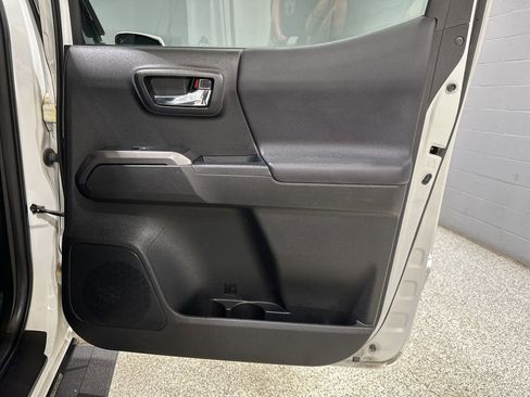 Certified 2021 Toyota Tacoma TRD Sport image 21