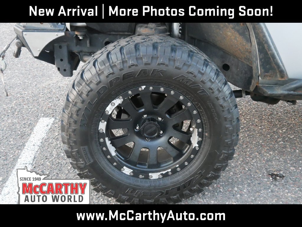 Used 2011 Jeep Wrangler Unlimited Sahara w/ Trailer Tow Group AWD/4WD image 8