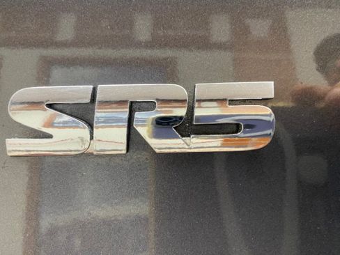 Used 2019 Toyota 4Runner SR5 AWD/4WD image 9