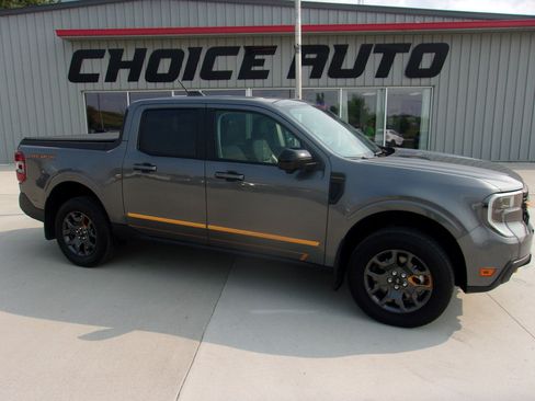 Used 2025 Ford Maverick Tremor AWD/4WD image 2