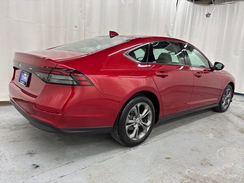 Used 2024 Honda Accord EX image 6