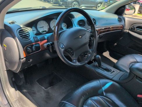 Used 2001 Chrysler 300M FWD image 10
