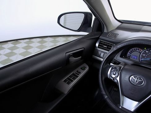 Used 2014 Toyota Camry SE image 26