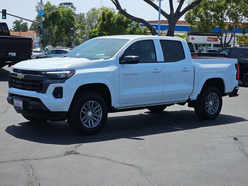 New 2025 Chevrolet Colorado LT w/ LT Convenience Package RWD image 3