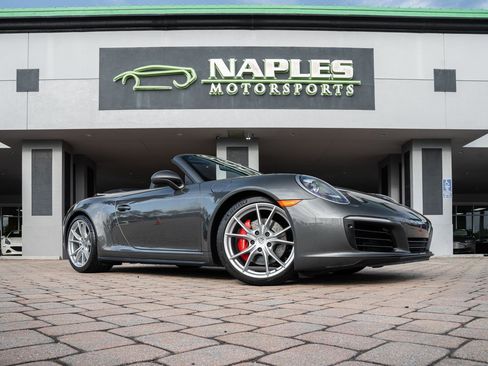 Used 2018 Porsche 911 Carrera 4S image 5