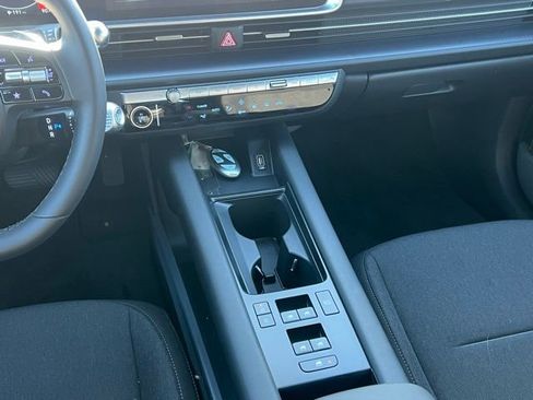 New 2025 Hyundai Ioniq 6 SE image 16